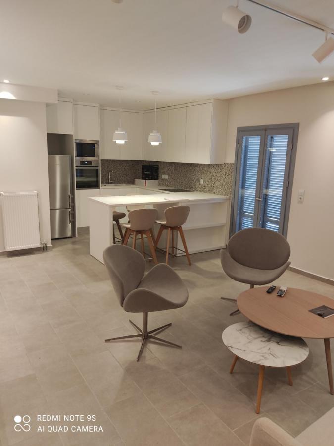 Pink Rose Luxury And Comfort Apartment At The Centre Of Preveza Esterno foto